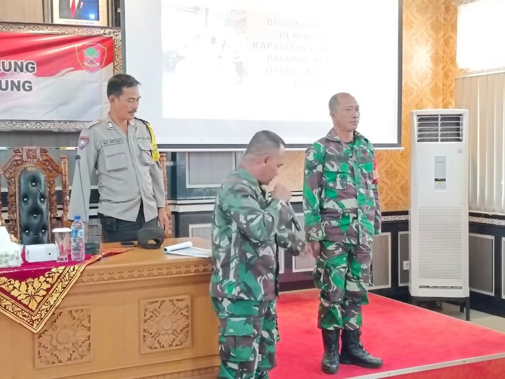 Kegiatan Hari Kedua Bimbingan Teknik Peningkatan Kapasitas Linmas Desa Dalung